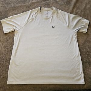 Huk Men's Performance Short Sleeve Tee - Light Gray w/ Blue Camo graphic